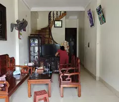 house for sale quoc tu giam, 42m², 5 floors, close to the street, rare houses for sale, only 6.8 billion