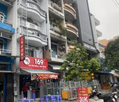 +house for sale right at an dong plaza adjacent to district 10, 7 floors (4.5x17m) beautiful book, completely complete