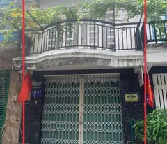 house for sale right at giao khau bridge, ha huy giap – potential to build 5–6 floors to exploit cash flow