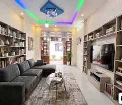 house for sale right at tan binh market, 35m2, 4 floors, only 4.5 billion