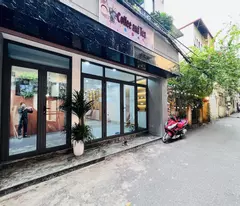 house for sale royal quoc viet_plan_car into the house_thung lane_business_near the street_beautiful house_superface front