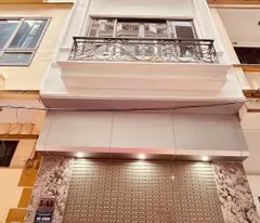 house for sale tran quoc hoan cau division paper - car parking elevator door, both beautiful for living or office