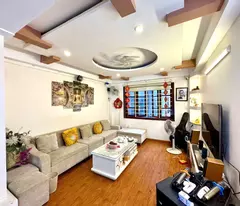 house for sale vu trong phung, thanh xuan, 2 lane faces, 10 houses to the street, sd 38m2, 8.25 billion(ctl)