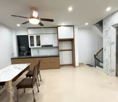 house for sale vu trung phung 35m 6t mt4 price 9.8 billion new house elevator built by people