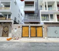 house for sale with 1 basement, 3 floors, 7x18m, price 12.5 billion, 12m street, nguyen thi bup
