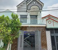 house for sale with 1 ground and 1 floor right near dong khoi, 1 billion 750, ready book, full land