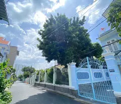 house for sale with 1 ground floor and 1 floor - 6 bedrooms - large area 106.9m²