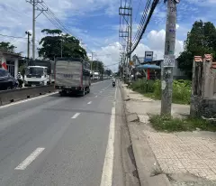 house for sale with 10x60m frontage for 13 billion on nguyen van bua street