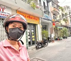 house for sale with 2 faces - 8m street front - 2 cars avoid each other - doan nhu hai road - clearance to nguyen