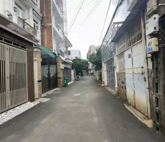 house for sale with 2 front alleys, nearly 7m wide - price only 8 billion - available cash flow 12 million/month