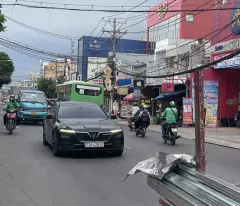 house for sale with 2 frontages 10x33m price 18.5 billion nguyen anh thu street extended