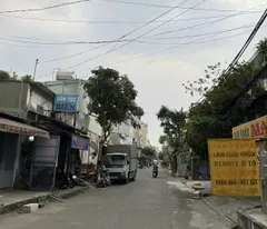 house for sale with 2 frontages on hoang ngoc phach - dinh liet, 6.1x20m - level 4 - convenient to build, only 22.9 billion.