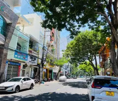 house for sale with 2 frontages on hong bang - tran nguyen han street, only 18 billion nha trang