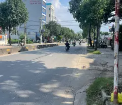 house for sale with 25x42m frontage priced at 80 billion on le thi rieng street