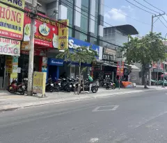 house for sale with 30x55m frontage for 200 billion on nguyen anh thu street