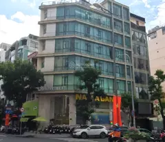 house for sale with 6 floors, corner 2 fronts on ly tu trong and le anh xuan streets right at ben thanh market, district 1