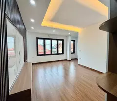 house for sale with 6 floors, sparkling elevator, corner lot, car parking at hoang mai entrance