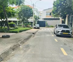 house for sale with car frontage in bong sao, 4.5 meters across, 4 floors, only 8 billion 2