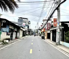 house for sale with frontage 10x40m and rear 25m for 41 billion nguyen huu cau street