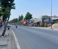 house for sale with frontage 12x41m priced at 46 billion le thi ha street