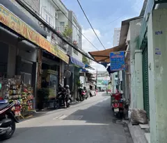 house for sale with land area of ​​50m2, truck alley, thoai ngoc hau street, tan phu district