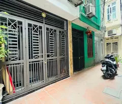 house for sale with wide alley right at so intersection, 5 floors, 3 bedrooms, only 6.5 billion thanh xuan