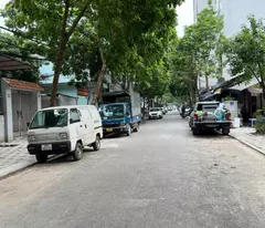 house for sale xuan la, tay ho - corner lot - car parking at the door - comfortable garden yard for parking in front of the door