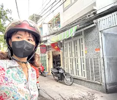 house sell ly. doan van boo - only 2.4t - 100m to car front - near market 200 d. xom chieu - to ton