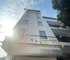 house sold ly before tet only 4.38 billion newly built 5-storey house, nice location, shallow alley, 3 steps to street 72,