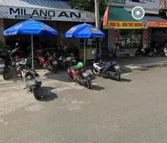 houses for sale for both living and business front of phuoc long street.