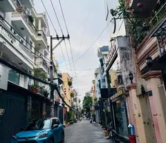 huynh van nghe house for sale, 3 floors reinforced concrete, 5m alley with car parking, just over 4 billion