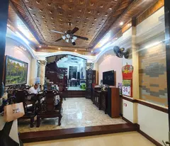 khuat duy tien house for sale, 50m², 4 floors, car parking, vip area, high security, more than 17 billion