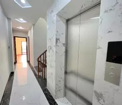 kim giang thanh xuan house for sale 8.5 billion 38m boxed beautiful new box 1 independent unit 20m elevator for car
