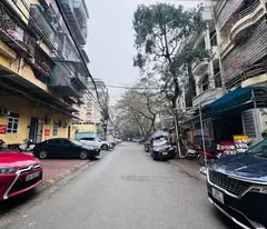 lac trung townhouse for sale, wide alley for cars to avoid each other, new house with modern design, price slightly 10 billion.