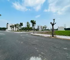 land for sale 80m2 with official red book. price is only 1 billion 200