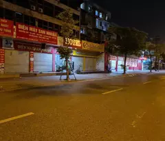 land for sale to gift nguyen van cu's house 150m2, 3 floors, business lane, cars pass through, appropriate price 19 billion
