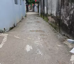 land for sale with 2 story house free. duc thuong, hoai duc, hanoi, 38m pine wood everywhere. only from street 32