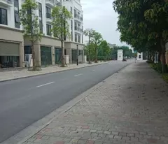 land for sale with a gift of nguyen lam townhouse 70m, mt 5m – 7 seats in the house
