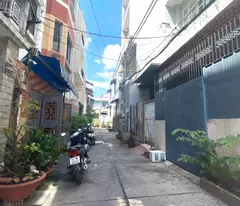 land for sale with a gift of rooms in le van quoi binh tan - huge 6.5m horizontal - cash flow over 20 million/month -