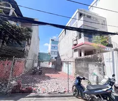 land for sale with old front villa - right in the center of thao dien - district 2