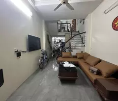 land sale for ngoc lam house 65m frontage 4.6m 3 floors fully functional - slightly 5 billion (negotiable)