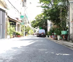land selling to get free truck house - binh hung hoa b binh tan - cash flow 10 million/th - 106m - only 6.2 billion