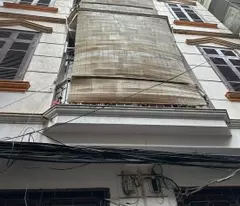 le trong tan townhouse for sale 68m - 04 floors - mt 6.7m - car lane - cash flow 360m. contact: 0393838449