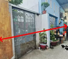 level 4 house for sale across the truck alley, synchronized kdc near district 8 bus station - 180m 12x15m - only 6 billion. shr