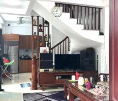 lien mac house for sale, corner lot, car parking - car access, 4 bedrooms, more than 6 billion.
