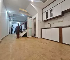 linh nam house for sale, 36m long, 4 floors, 4 rooms, price 4.75 billion, separate red book