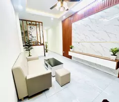 linh nam house for sale, 52 m5, 6th floor, sleeping around 8 billion.