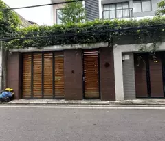 long bien garden villa, 180m x 4 floors, 6.1m frontage, separate car lot
