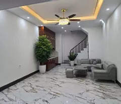 long bien station townhouse for sale – 33m² – 6 floors – 4 bedrooms – 7.25 billion – near cars, near long bien golf course