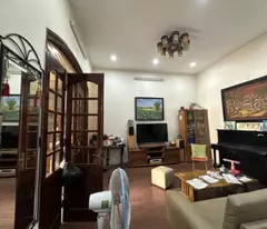 long street house for sale - 100m area - enough functions for 3 generations to live